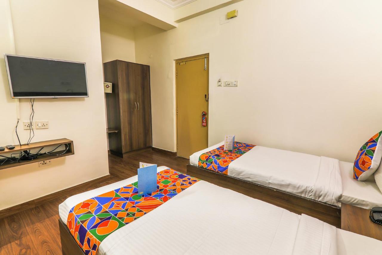 Fabhotel Royal Star Chennai Exterior photo